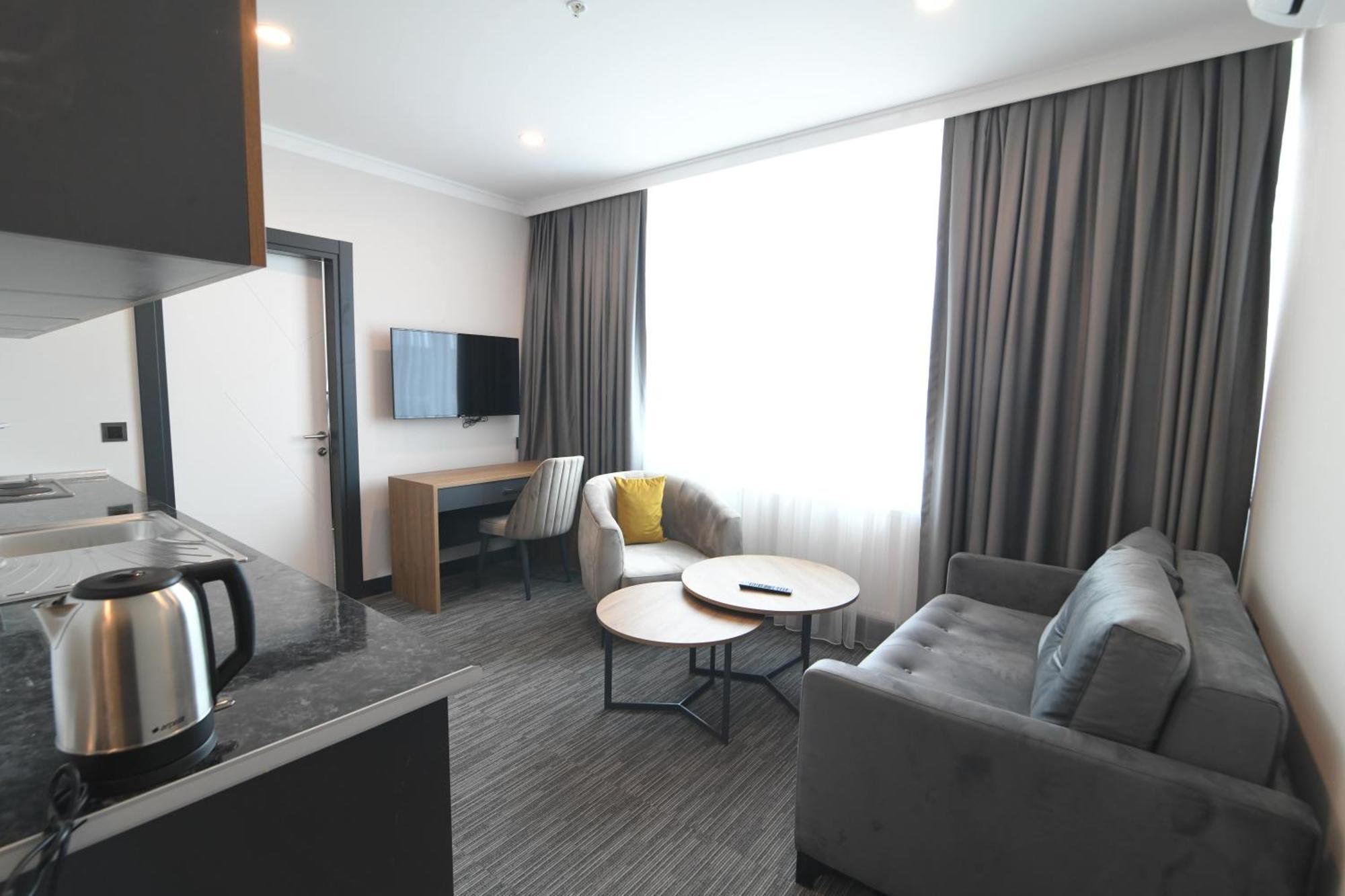 Home Plus Hotel Isztambul Kültér fotó