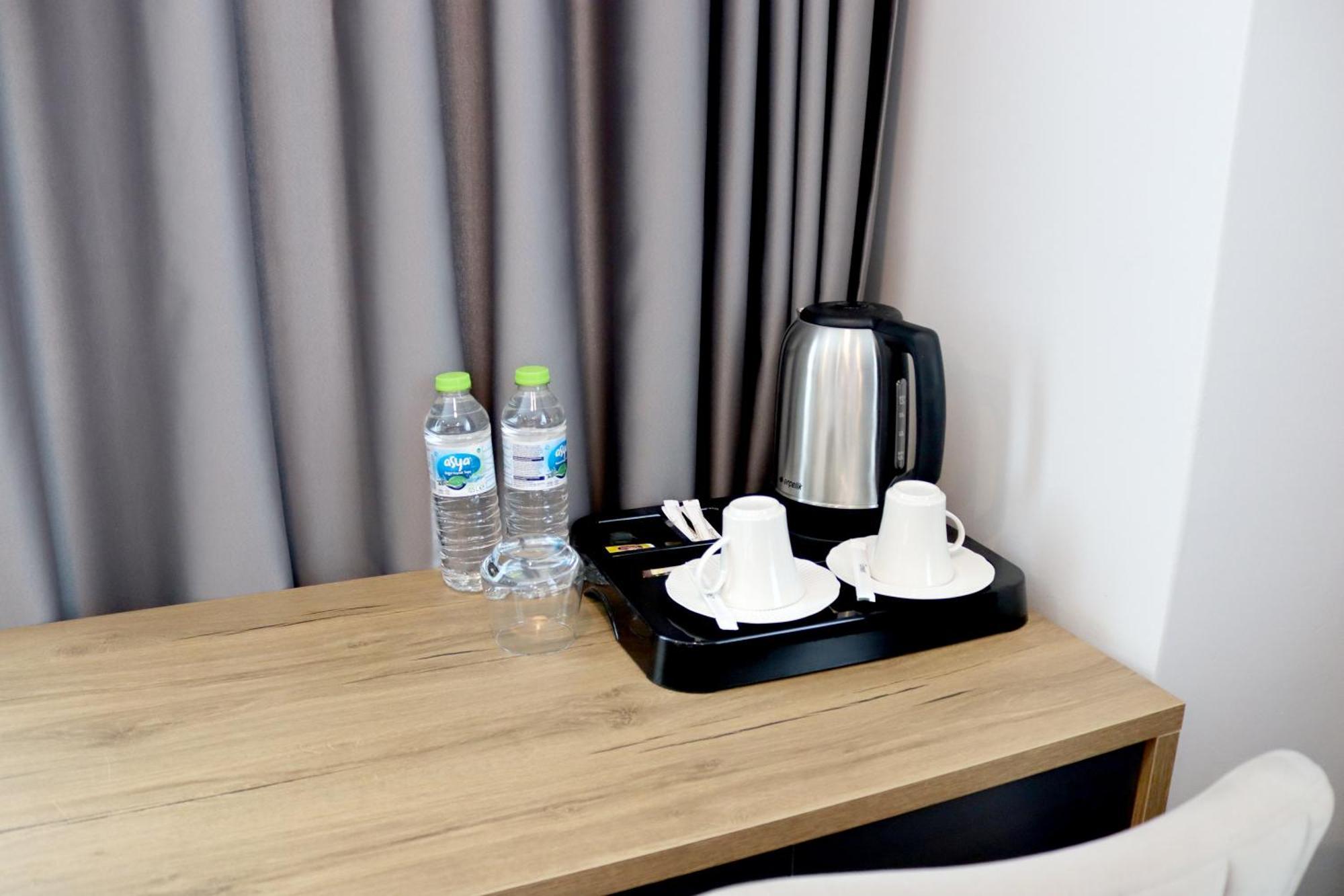 Home Plus Hotel Isztambul Kültér fotó