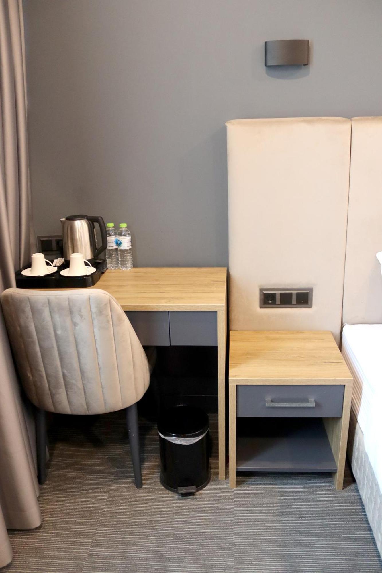 Home Plus Hotel Isztambul Kültér fotó
