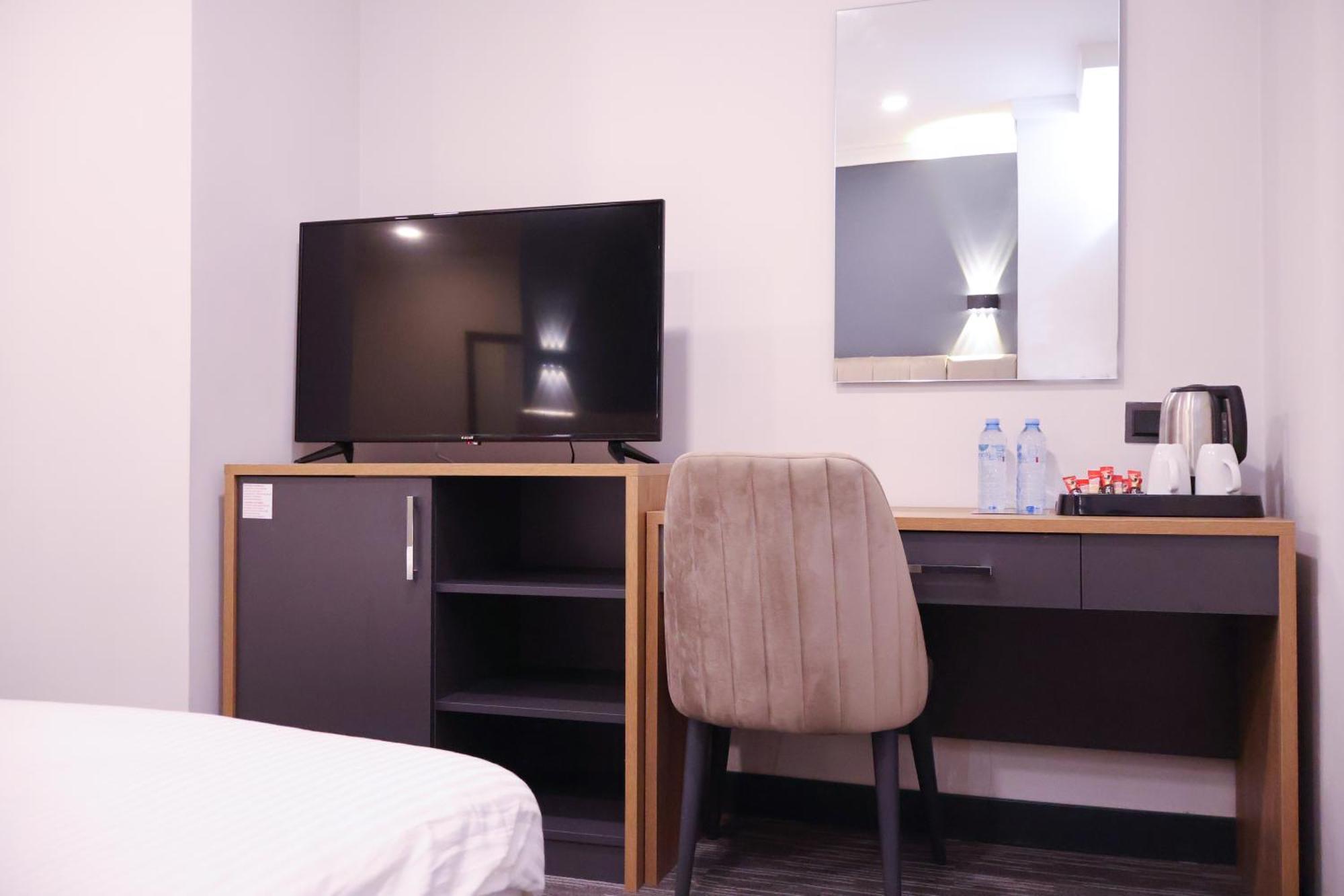 Home Plus Hotel Isztambul Kültér fotó