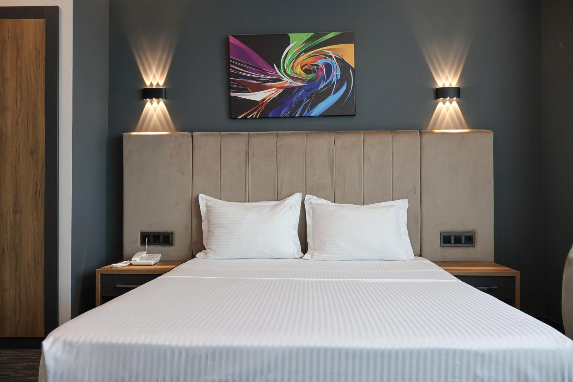 Home Plus Hotel Isztambul Kültér fotó